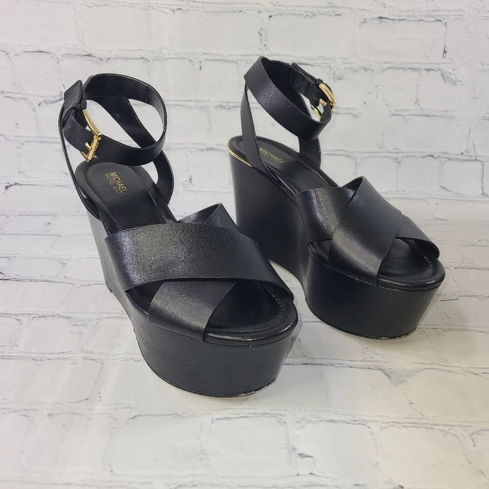 Michael Kors Abbott Mid Wedge Leather Color Black Size 8M